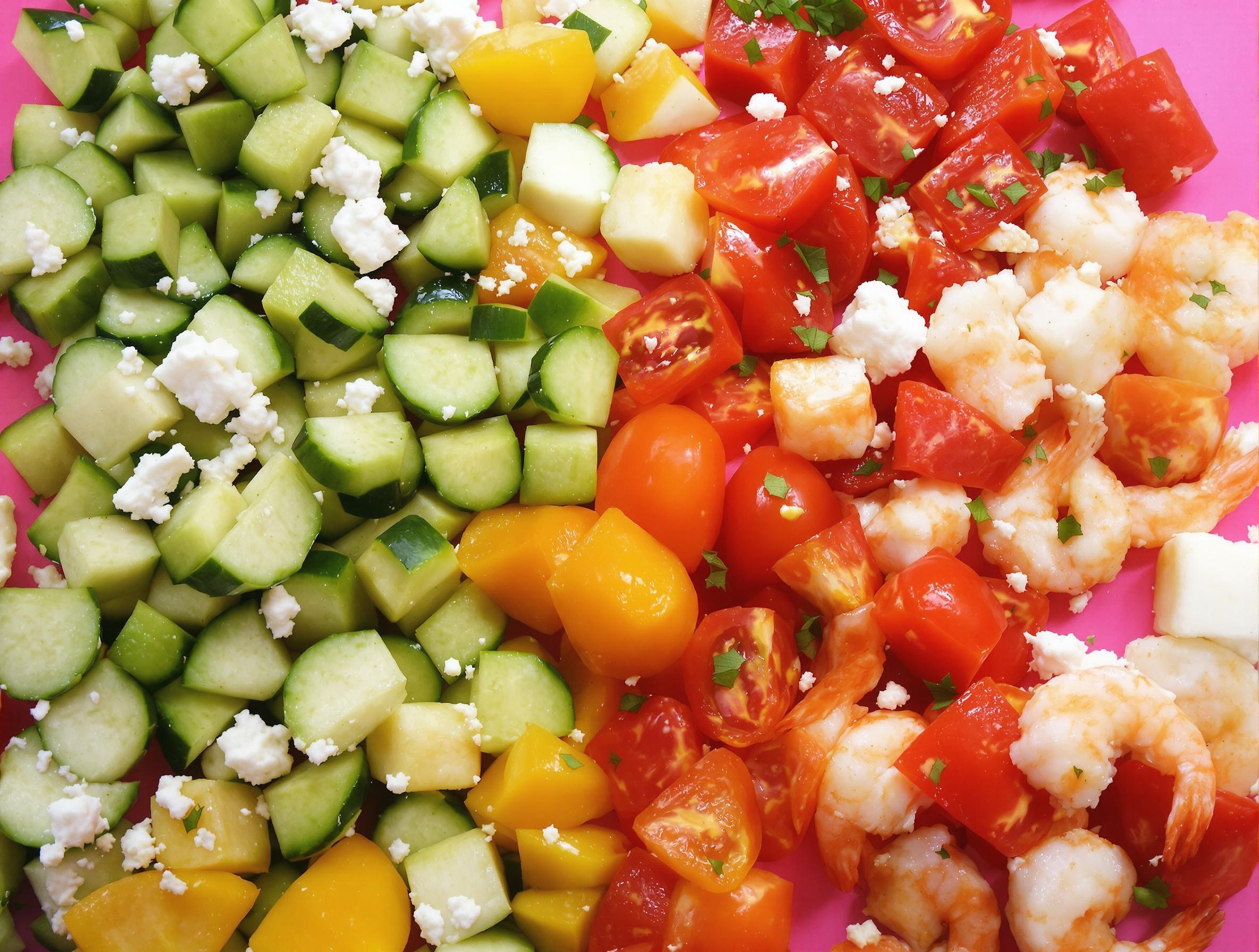 Ingrédients stars verrine tomate concombre feta avocat crevettes herbes