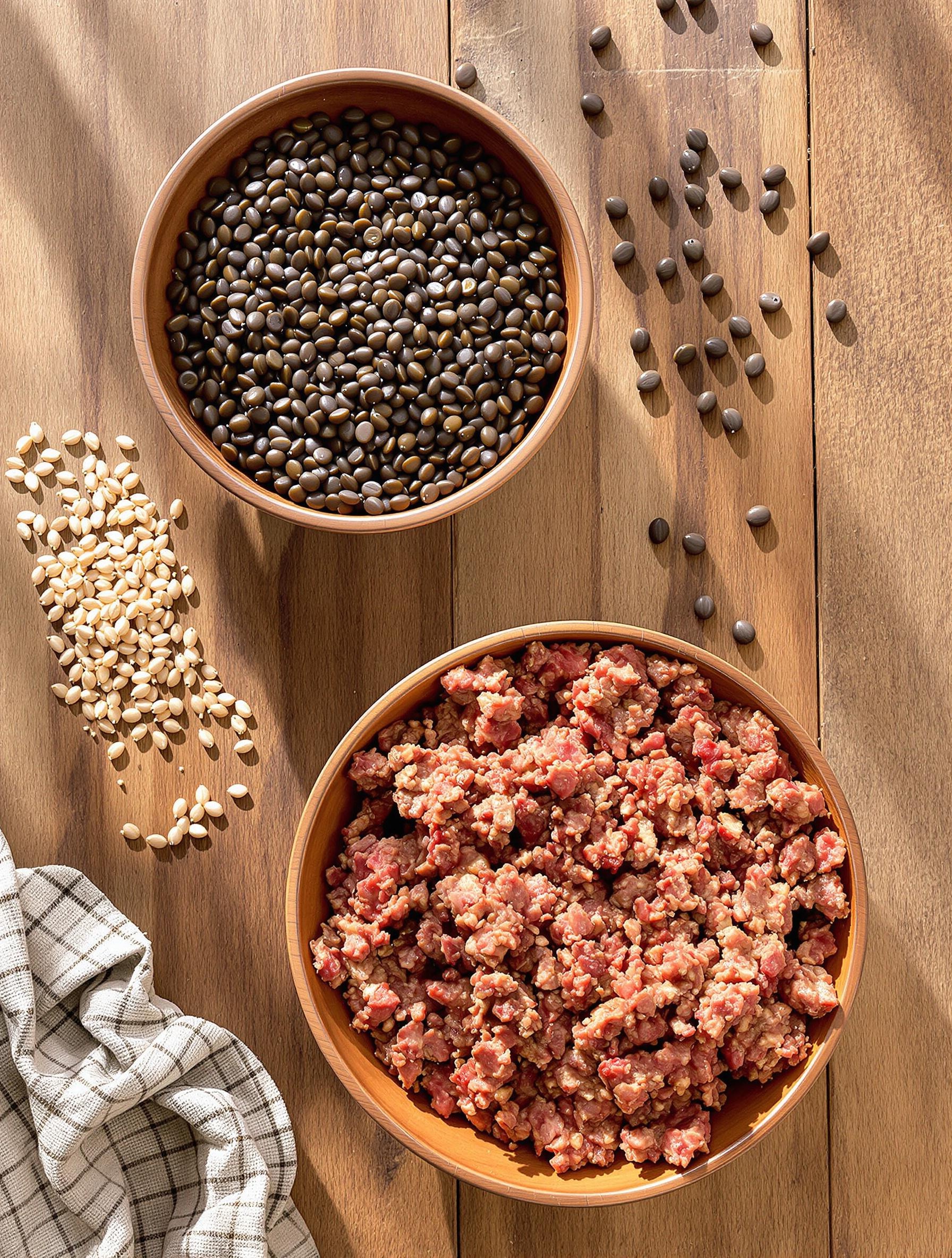 Options de protéines pour moussaka : agneau, bœuf, alternatives végétales
